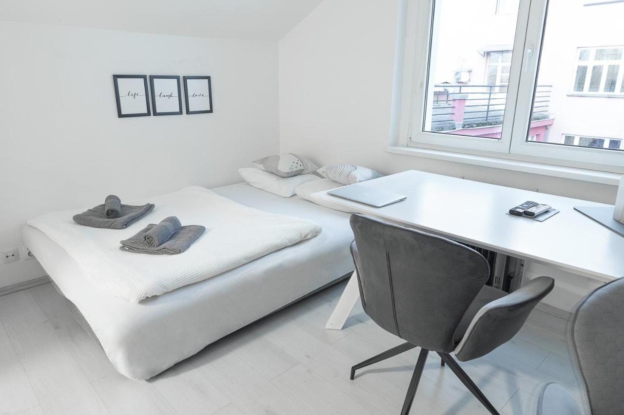 Skolska Winter Terrace Apartment Prag Eksteriør billede